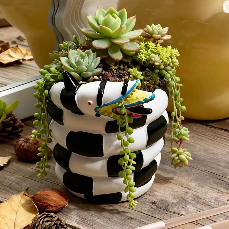 กระถางดอกไม้เรซินรูปงูสีขาวดำ  - Snake Plant Ceramic บทวิจารณ์และราคา
